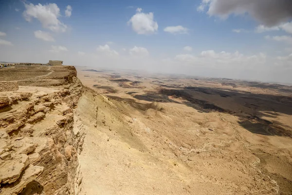 Izrael. 16 kwietnia 2015. Widok turystyczny na panoramę i piękno pustyni. — Zdjęcie stockowe