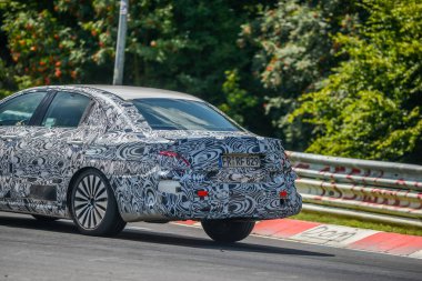 Nurburg, Almanya - 20 Ağustos 2015. Nurburgring 'e otomatik bağlantı noktası. 