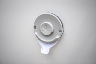 Beyaz Rusya. 11.05.2021 - beyaz soket karavanda. Mobil evdeki soket.