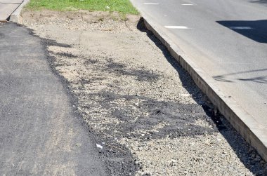 Vizon. BELARUS: 07.05.2013 - Şehirde yol onarımı, yazın tramvay raylarının onarımı.