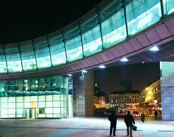 Afbeelding van moderne kantoorgebouwen in centrale — Stockfoto