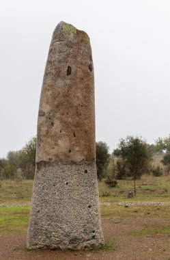 Belhoa taş anıt