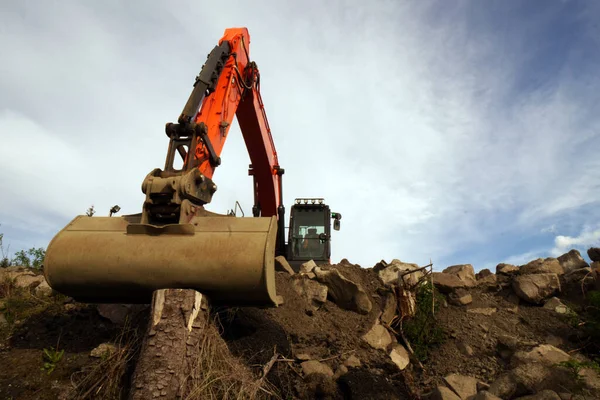 Gli Escavatori Sono Attrezzature Costruzione Pesanti Costituite Braccio Scavo Secchio — Foto Stock