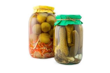 Ev yapımı turşusu domates ve salatalık