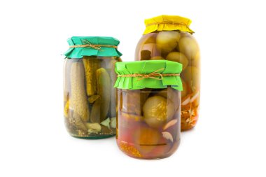 Ev yapımı turşusu domates ve salatalık