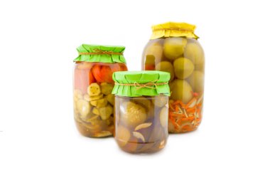 Ev yapımı turşusu domates ve salatalık