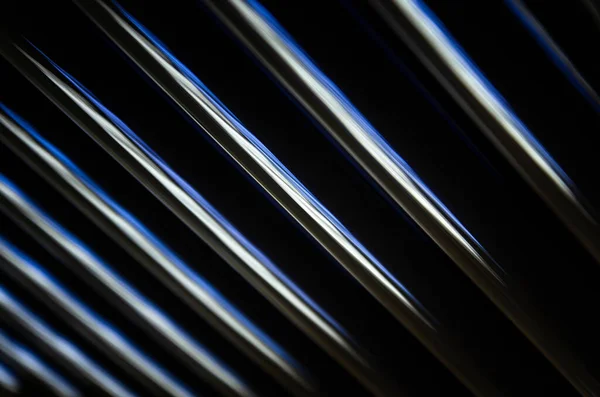 Abstrato Fundo Preto Escuro Com Padrão Linhas Metálicas Brilhantes — Fotografia de Stock