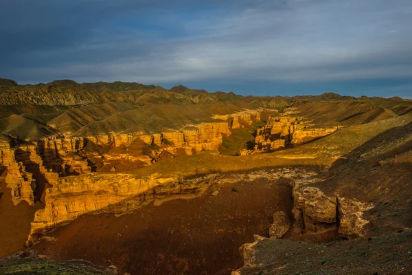 Charyn valle del cañón de castillos — Foto de Stock