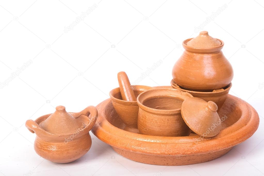 Mini pote, argamassa e forno feito de argila, lembrança artesanato tailand u00eas u2014 Stock Photo Artesanato Maceio File ~ Mini pote, argamassa e forno feito de argila, lembrança artesanato tailand u00eas u2014 Stock Photo