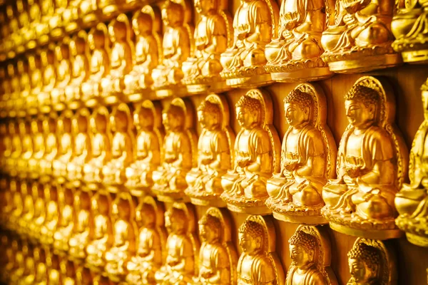 The statue of Buddha in Chinese temple wall in Thailand — Stock Photo, Image