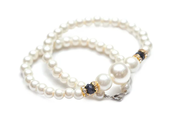 美丽的珍珠项链白色 — 图库照片