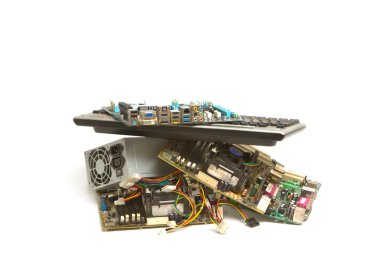 Elektronik ve bilgisayar parçaları atık