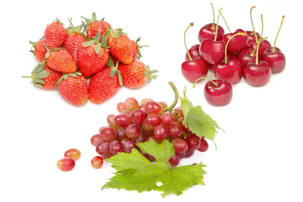 Grupo de frutas rojas frescas para una nutrición saludable —  Fotos de Stock