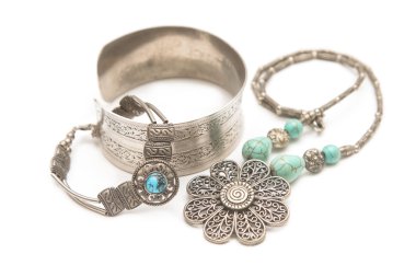 Gümüş takı koleksiyonu