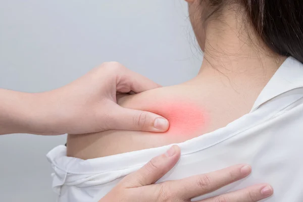 Thai massage health care procedure, kneading  shoulders muscles — Stock Photo, Image