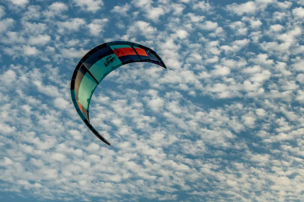 Beautiful Kitesurfing Kite Blue Sky Concept Health Sports Recreation — Stock Photo, Image