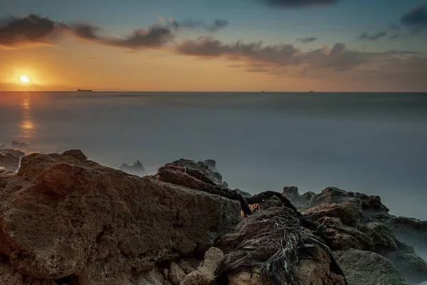 Puesta Sol Playa Ciudad Costa Mediterránea Israel Ashkelon Noviembre 2020 —  Fotos de Stock