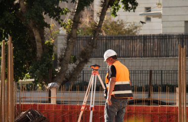 Ashkelon 'da yeni bir yerleşim yerinin inşaatı, İsrail, Ashkelon' un güneyinde büyük bir tatil köyü, Ekim 2020
