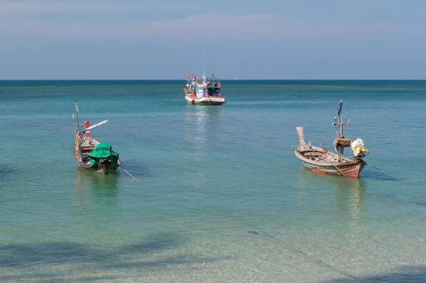 Três barcos de pesca — Fotografia de Stock