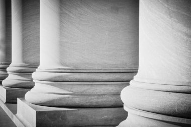 Washington adliyede şartını