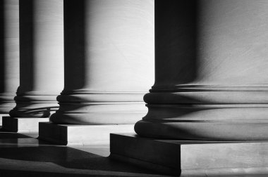 Washington adliyede şartını