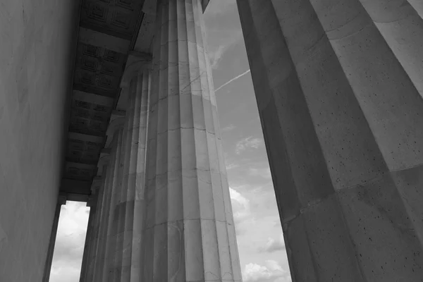 Lincoln Memorial taş sütunlar — Stok fotoğraf