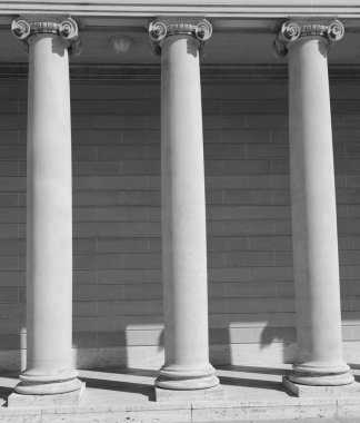 Jefferson Memorial taş sütunlar