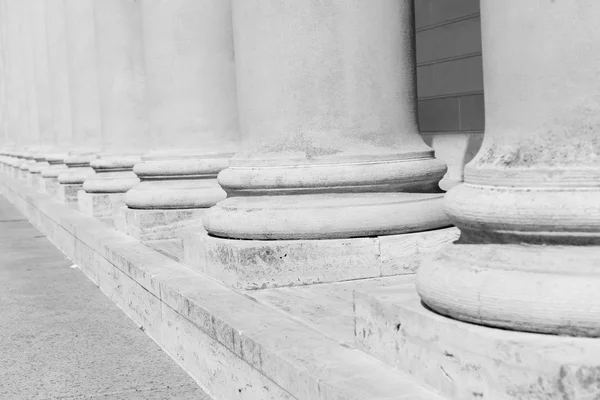 Pilares de piedra en el Jefferson Memorial — Foto de Stock