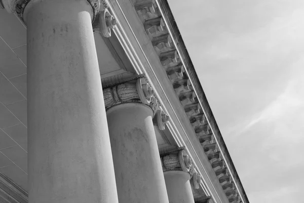 Jefferson Memorial taş sütunlar — Stok fotoğraf