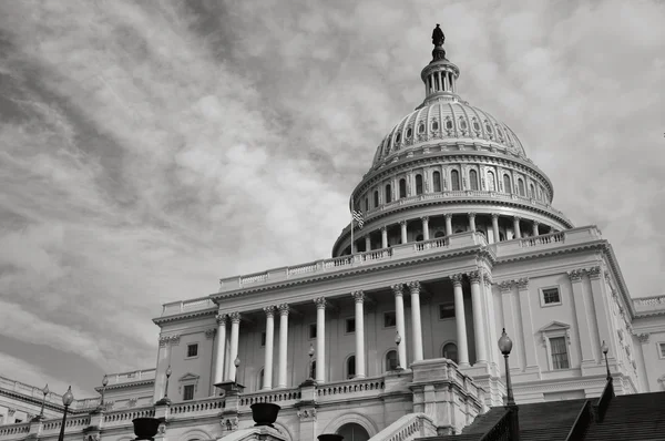 Capitol Hill budynku w Waszyngtonie z rocznika filtr — Zdjęcie stockowe