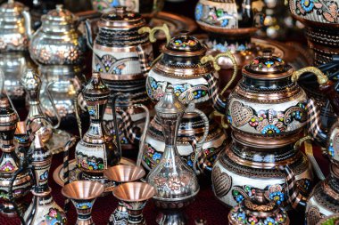 istanbul Türkiye'de Satılık Türk çaydanlıklar