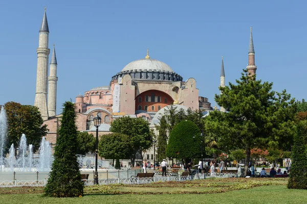 Exterior de la Santa Sofía en Sultanahmet, Estambul —  Fotos de Stock