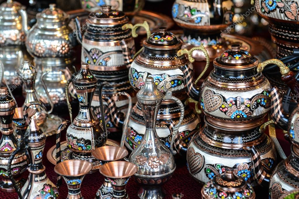 Turkish Teapots for Sale in Istanbul Turkey — Stock Photo © slickspics