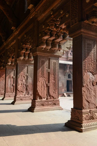 Pelare på fort agra i Indien — Stockfoto