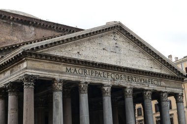 Pantheon Agripa sütunlar