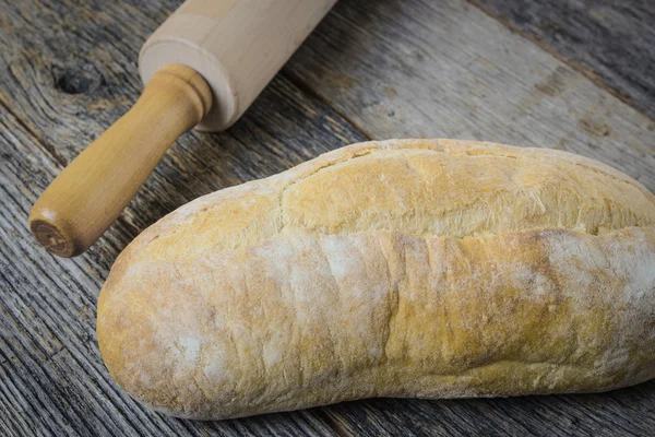 Čerstvý chléb s váleček — Stock fotografie