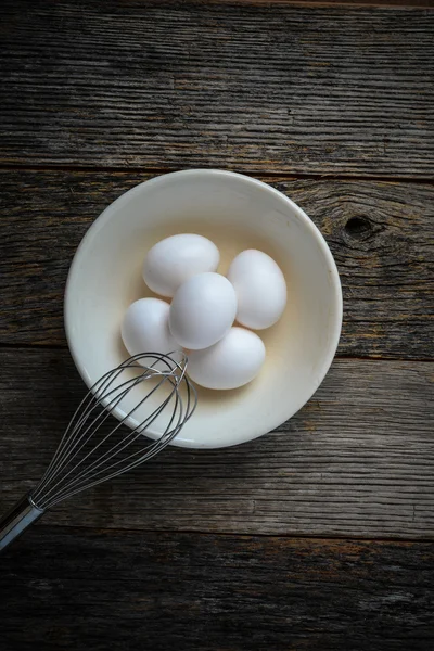 Αυγά σε ένα μπολ — Φωτογραφία Αρχείου