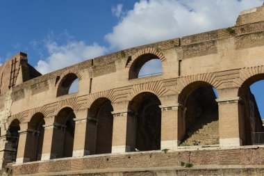 Roma, İtalya 'daki antik Kolezyum