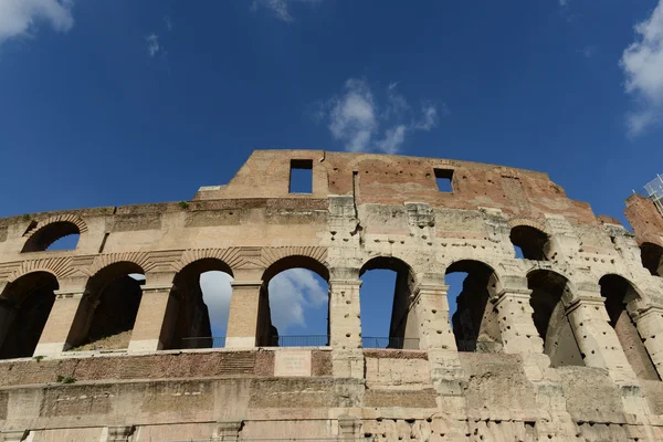 Kolosseum in rom, italien — Stockfoto