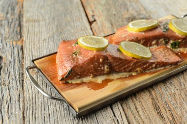 Limonlu ızgara somon