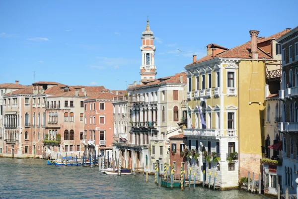 Buildings along the Grand Canal — Stock Photo, Image