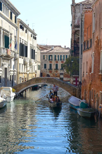 Colorful canal Venice, Italy — Stock Photo, Image