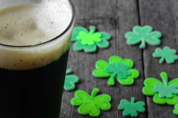 Dark irish beer — Stock Photo, Image