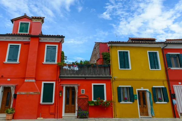 Maisons colorées sur l'île de Burano — Photo