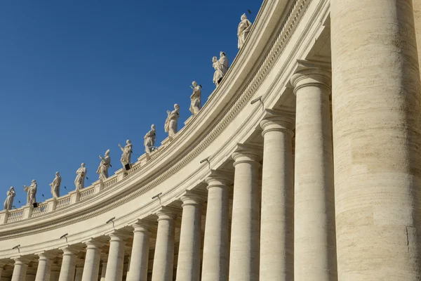 Sculptures of saints — Stock Photo, Image