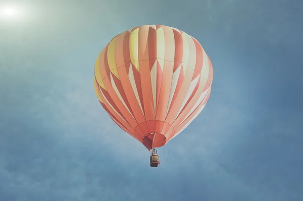 Globo de aire caliente retro — Foto de Stock