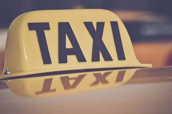 Señal de techo de coche taxi taxi — Foto de Stock