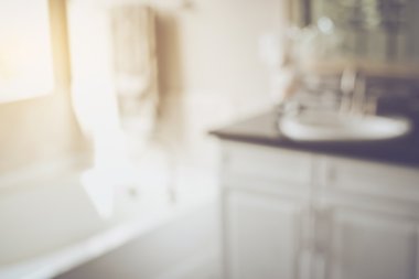 Küvet ile bulanık banyo