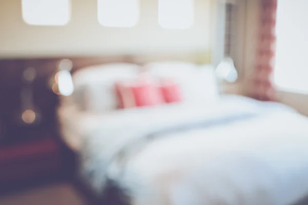 Blurred Bedroom with Bed — Stock Photo, Image