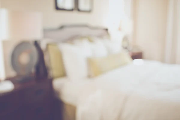 Blurred Bedroom with Bed — Stock Photo, Image